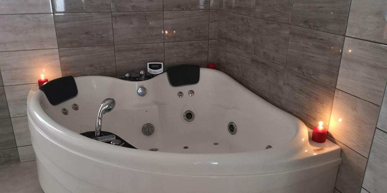 Apartamentai Su Dziakuzi Klaipėda Dış mekan fotoğraf